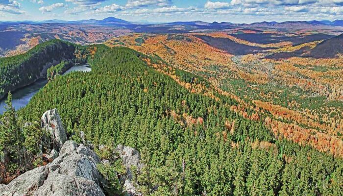 Borestone Mountain by Roger Merchant